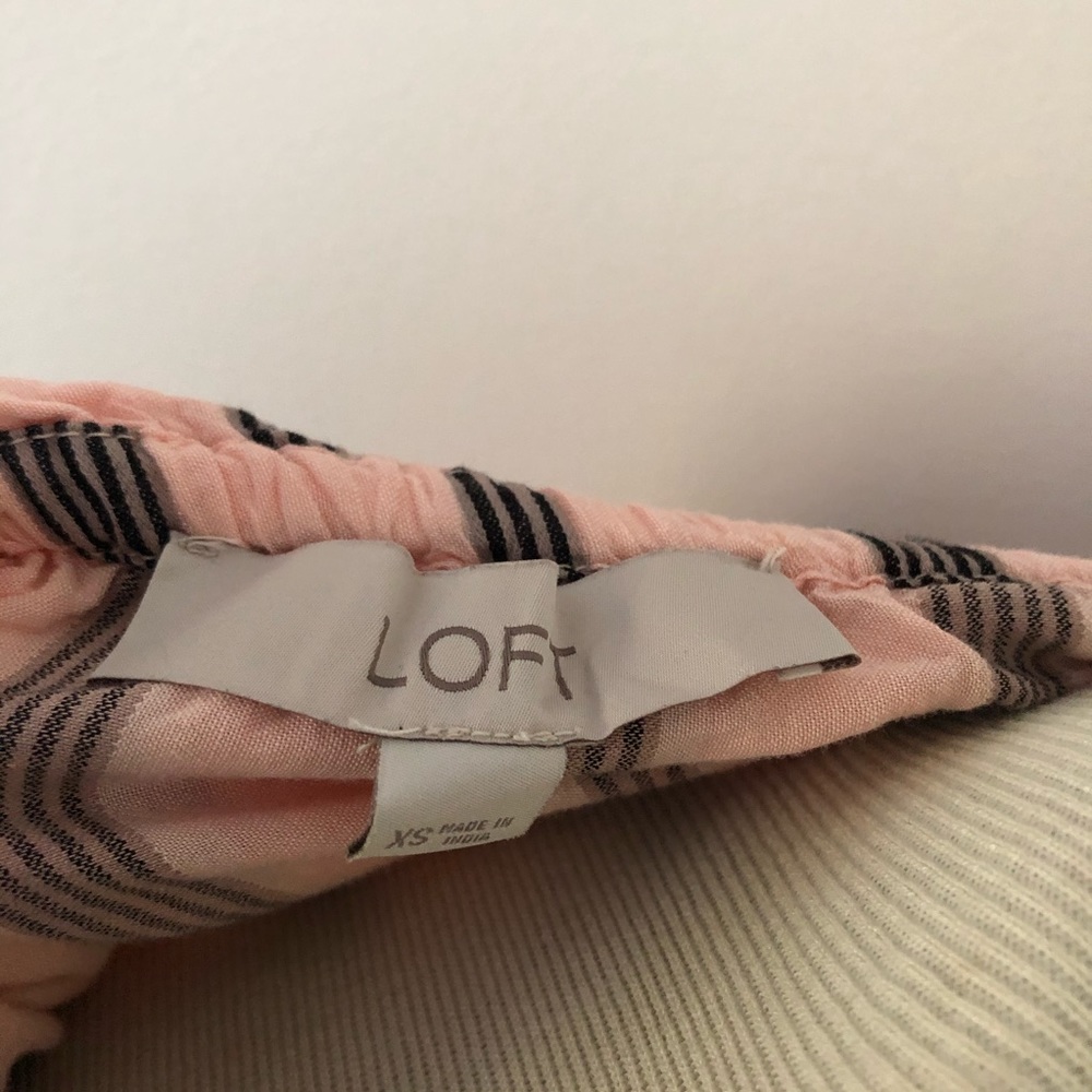 Ann Taylor loft off the shoulder striped blouse - Picture 4 of 4